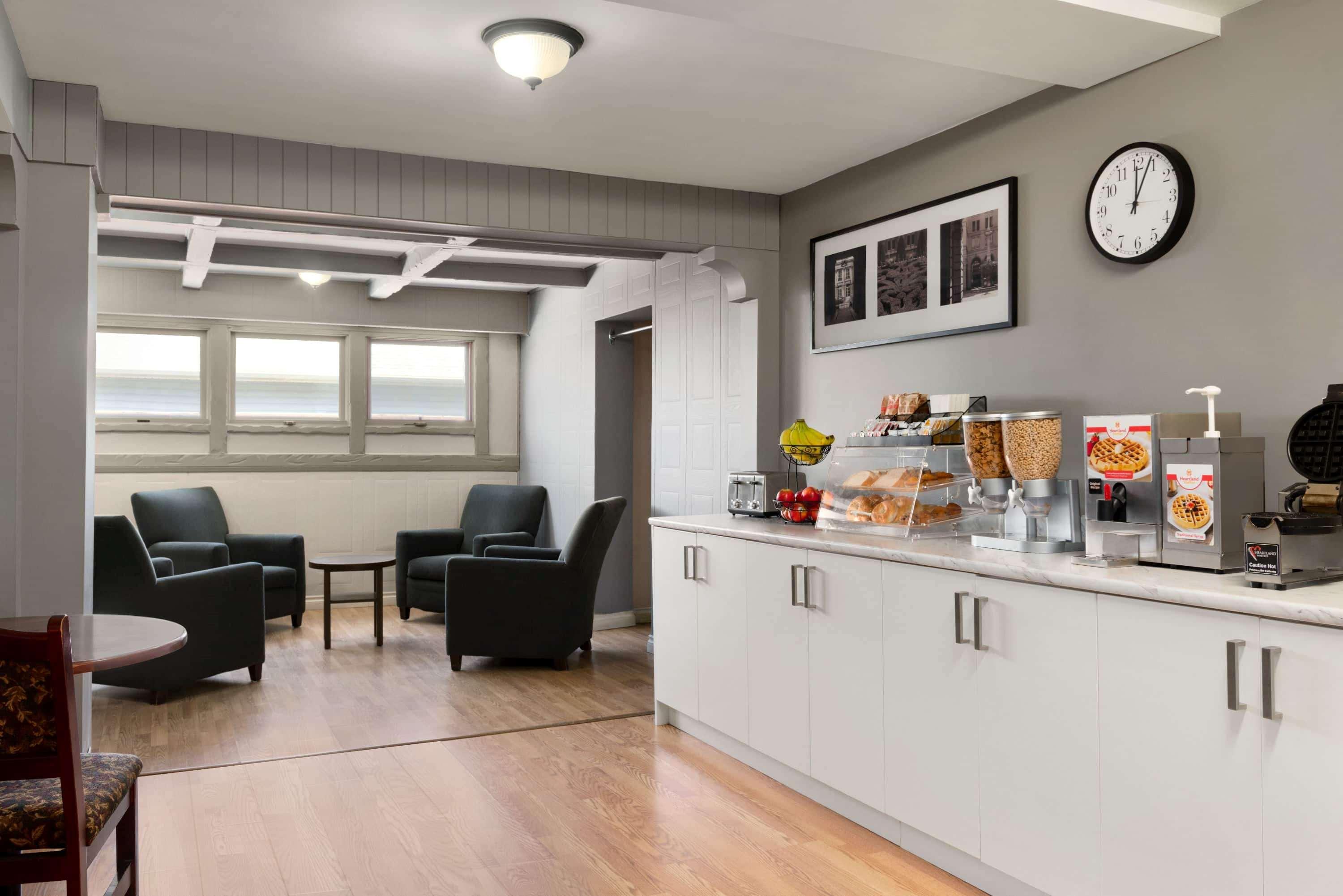 Motel Travelodge By Wyndham 3*