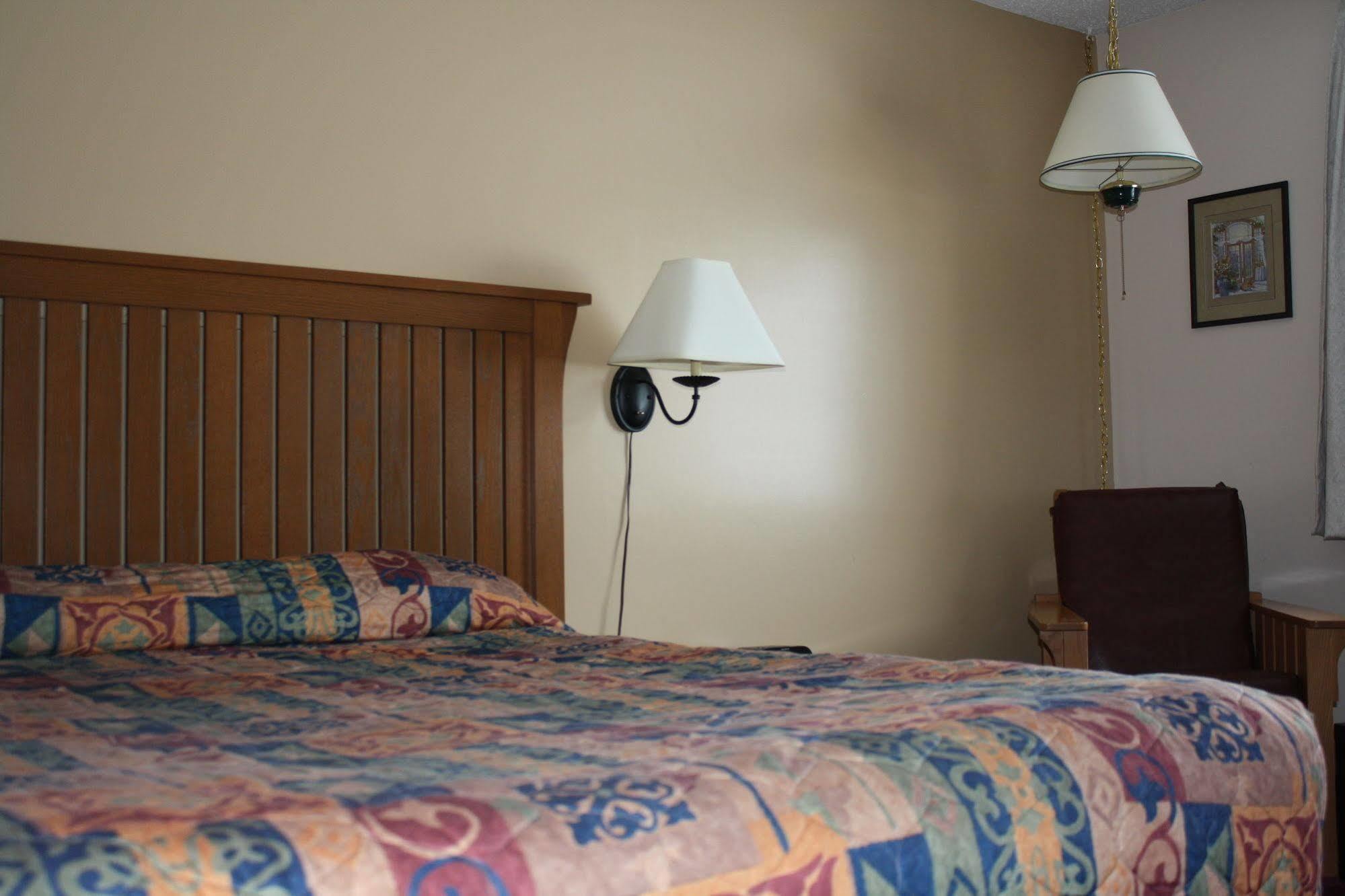 Motel Travelodge By Wyndham 3*