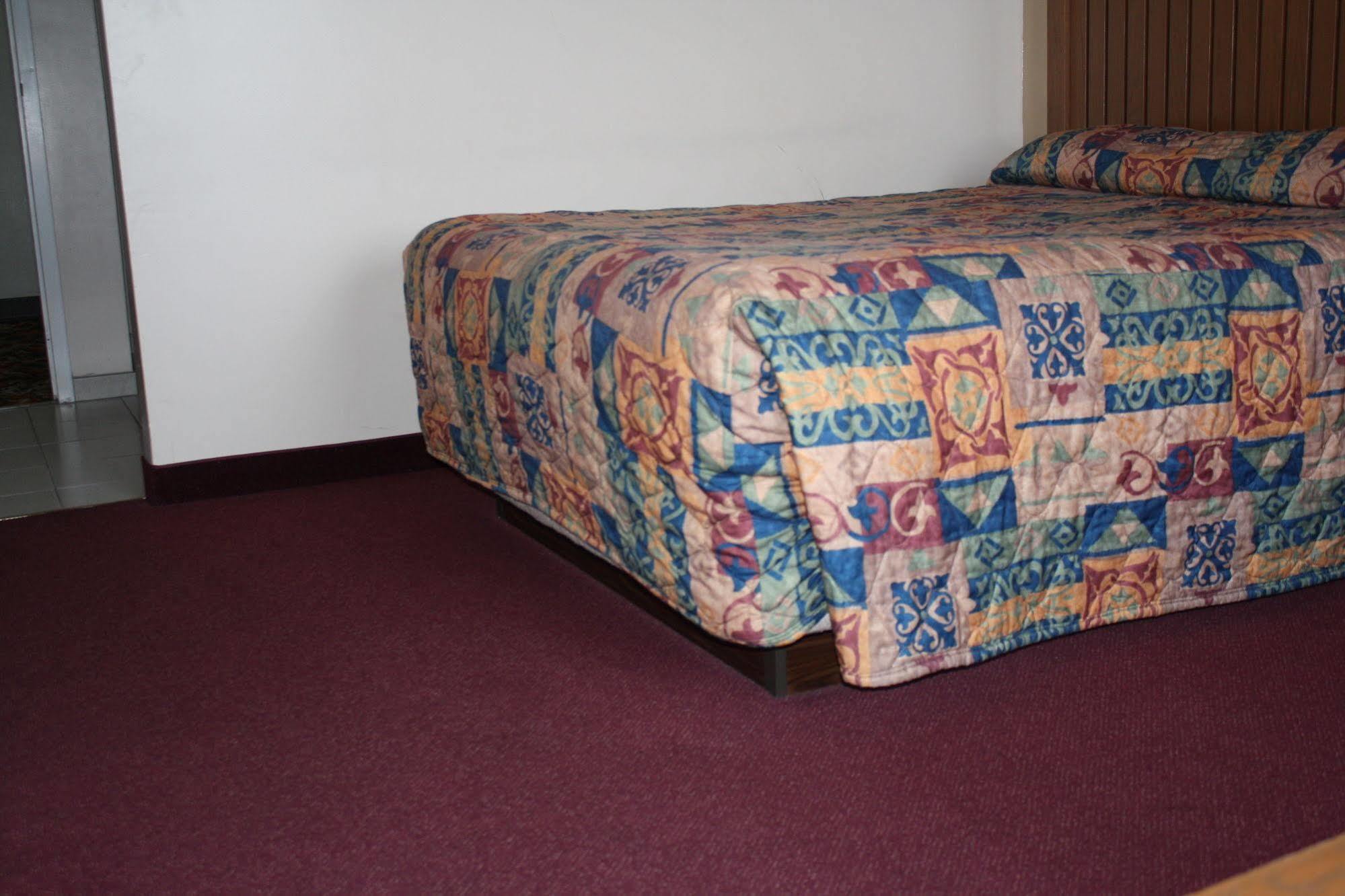Travelodge By Wyndham Motel 3*